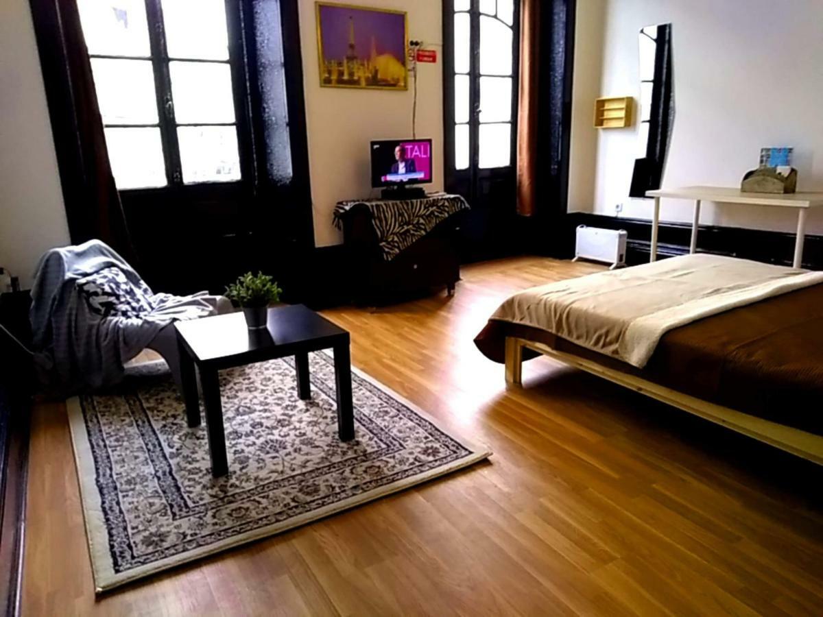 Astronaut Rooms Porto Phòng bức ảnh